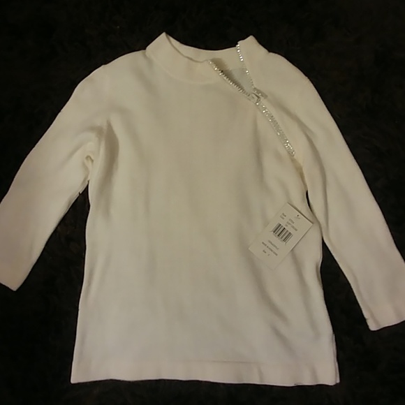 NWT ! Designers  Sweater! - Picture 1 of 7